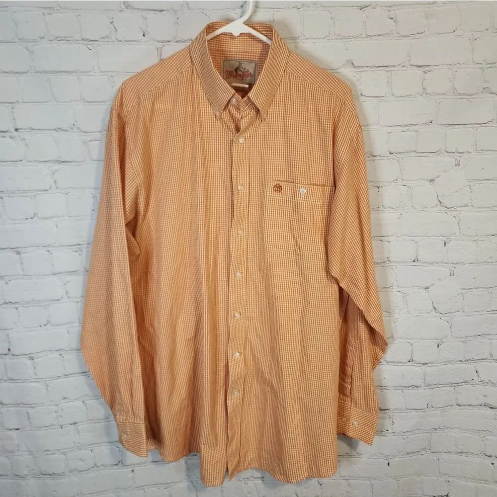 Men's Wrangler longsleeve button-down shirt, size LT